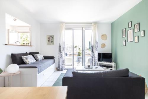 Beautiful apartment with terrace + private parking, Toulouse