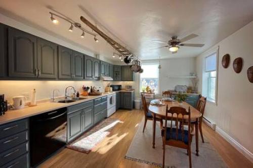 設施, Relax in Style and Comfort in South Bay in 米爾福德 (ON)