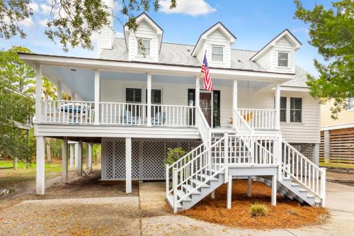 Spartina House in Folly Beach, USA