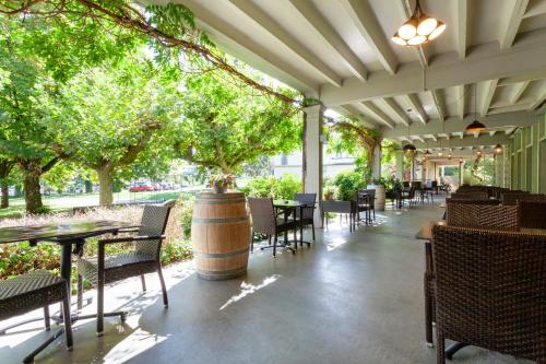 ทัศนียภาพภายนอกโรงแรม, Hotel La Longeraie in มอร์เฒ