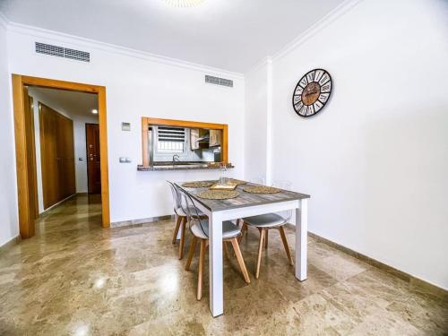 Fantastic Ocean View Apt AC! Parking! Terrace! PA86 - image 4