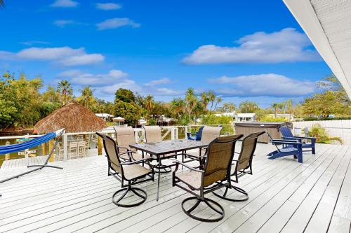 The Tiki Bay House in Sarasota, USA