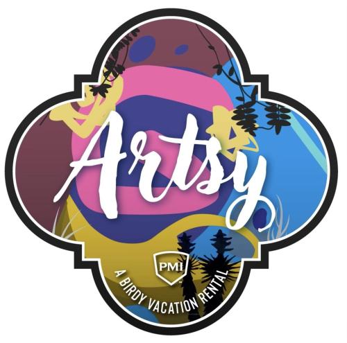 Artsy - A Birdy Vacation Rental in San Antonio, USA