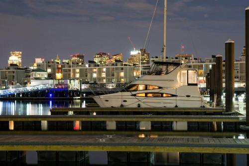 Sea Pearl Boston Yacht