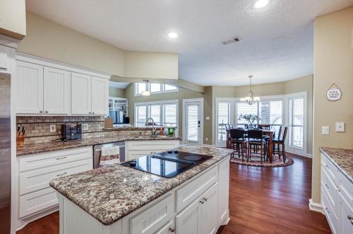 Lakefront Montgomery Home with Private Dock! in Montgomery, USA
