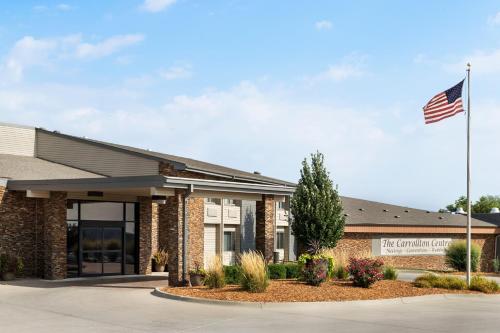 Carrollton Hotel - image 13