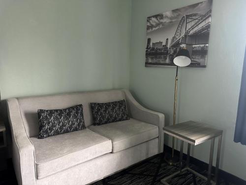 Wingate by Wyndham North Little Rock - image 43