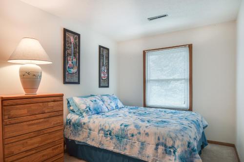 Welcoming Condo in Davenport Central Location! Welcoming Condo in Davenport Central Location!