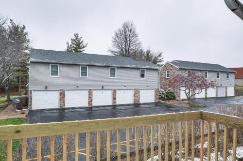 Welcoming Condo in Davenport Central Location! Welcoming Condo in Davenport Central Location!