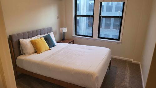 Prime City Center Location! 2BR Near Everything! in Detroit, USA