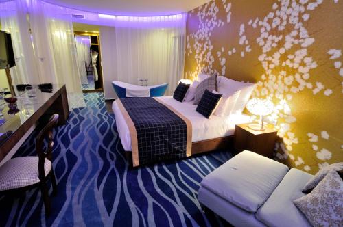 Hotel Cascade Resort & Spa in Demjen