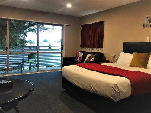 Phoenix Motels in Temuka