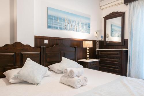 Afrodite Hotel Apartments - image 11