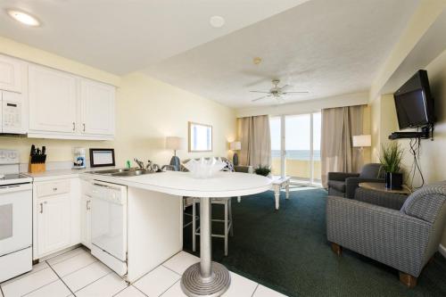 Unit 1406 Ocean Walk - 1 Bedroom Ocean Front in Daytona Beach, USA