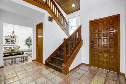 Triple Crown - A Birdy Vacation Rental in San Antonio, USA