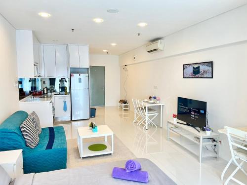 Summer suites KLCC by cozy stay - image 10