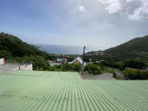 Buitenkant, Appartement spacieux Les Anses-d'Arlet 100 m² vue mer et montagne in Les Anses-d'Arlet