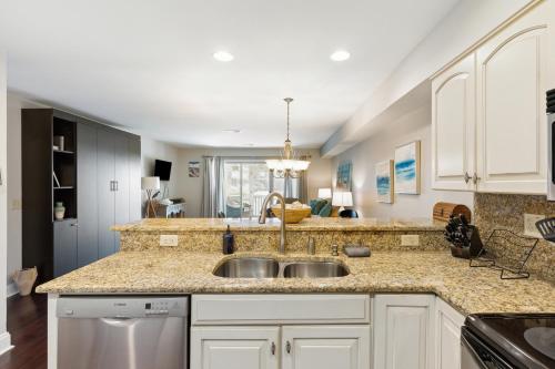 7B Mariners Walk in Isle of Palms, USA