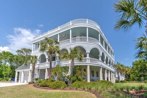 Sea Palace in Isle of Palms, USA