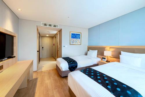 Special Offer - Standard Twin Room with Breakfast 1+1