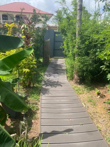 T2 calme à Remire-Montjoly (T2 calme a Remire-Montjoly) in Remire-Montjoly