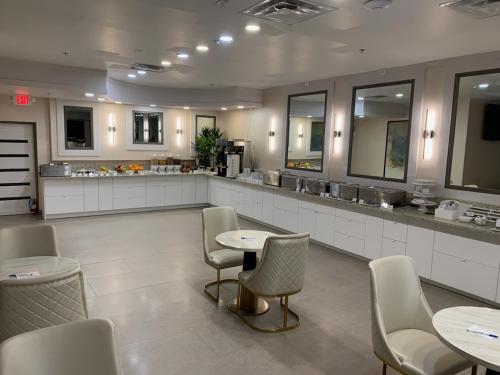 Ramada by Wyndham DFW Airport – Irving, TX