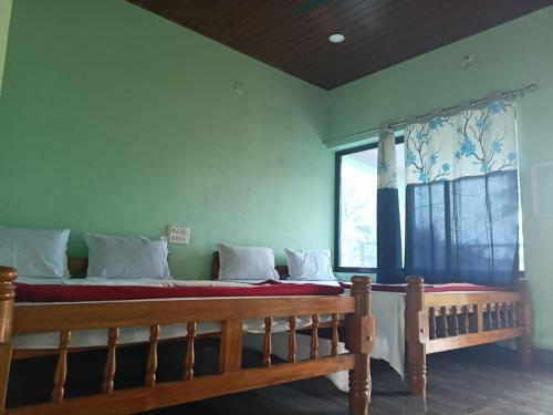 Parshuram Sea Shore Cafe and Rooms, Gokarna