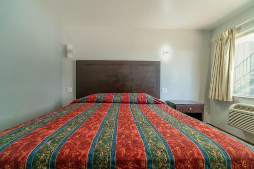 Xpress Inn & Extended Stays by OYO Marshall TX near I-20 & Hwy 59