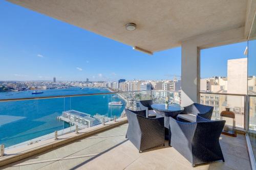 Valletta Skyline Serenity Luxury Harbour Views