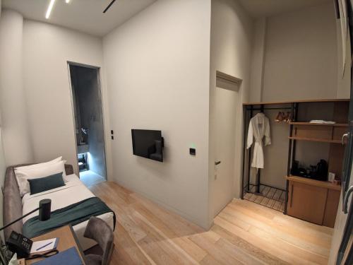 Hellenic Vibes Smart Hotel - Athens