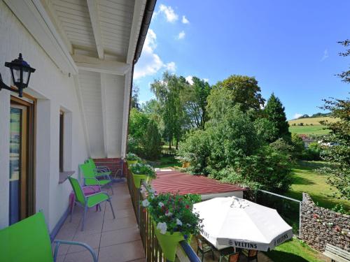 Quaint Apartment in Eimelrod near Lake and Water Sports - Willingen-Upland