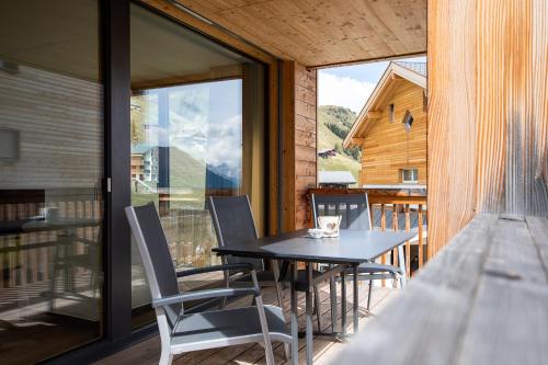Erkély/terasz, Alpenresort B22 in Riederalp
