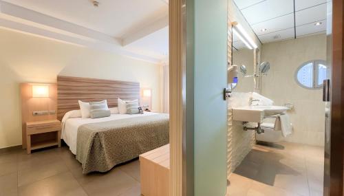 Riviera Beachotel - Adults Only - image 4