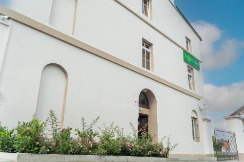 Hostel Krośnieńska 12 (Hostel Krosnienska 12) in Zielona Góra