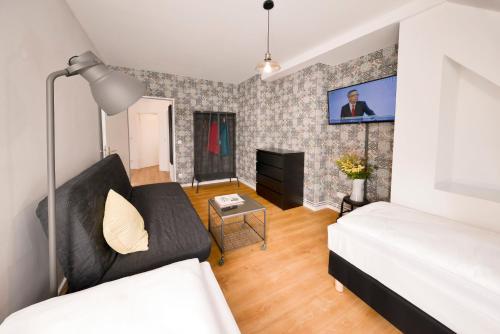 Old Town Hotel - image 13