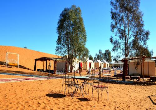 Merzouga wild luxury camp