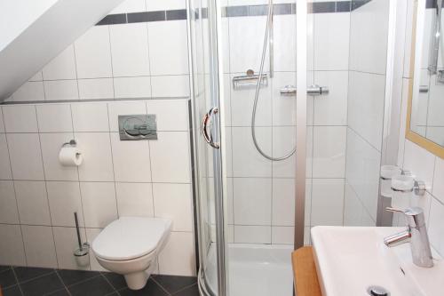 Deluxe Two-Bedroom Apartment