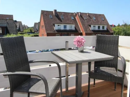 "Little Beach Cottage" - Seestr 6 D, App 23 in Wenningstedt-Braderup, Deutschland