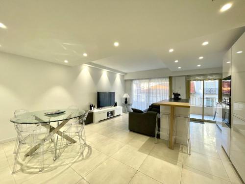 Apartment image 10