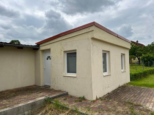 Quiet Residential @ Agglomeration Taplanszentkereszt 2 Bedroom + Living room - Location saisonnière - Szombathely