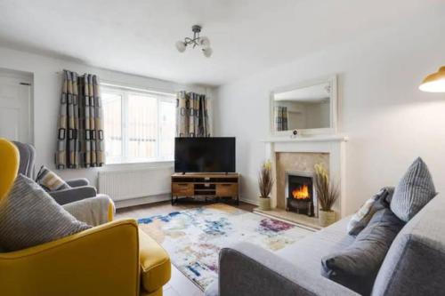 New build house near Trafford Centre with drive, Manchester