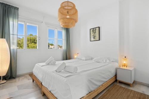 One-Bedroom Apartment image 10