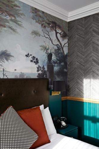 The Portico Hotel – London