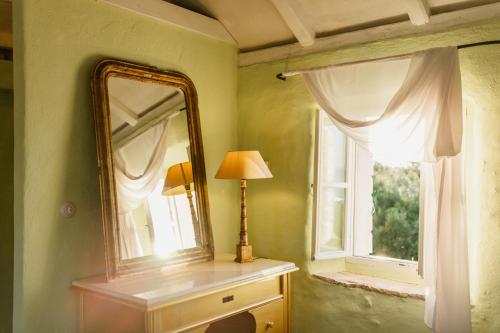 A szálláshely kívülről, Outstanding Hvar Villa 4 Bedrooms Villa Dvori Pogled Tennis Court Incredible Sea Views in Vrisnik