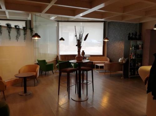 Bar/Lounge, Hospederia El Batan in Tramacastilla