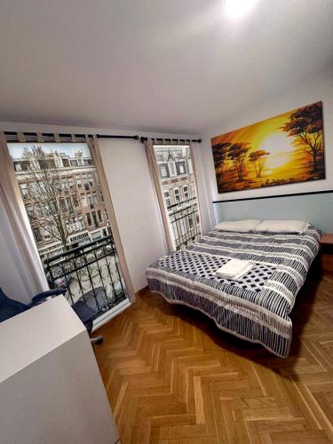 FUENCARRAL BARCELO Apartaments PARKING TPH, Мадрид
