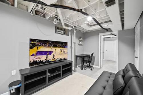 Downtown Rochester Blissful Condo Haven in Rochester, USA