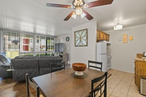 Stylish cozy 1 Bedroom Apartment in Ferndale MI in Ferndale, USA