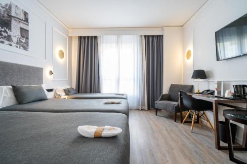 Triple Room image 5