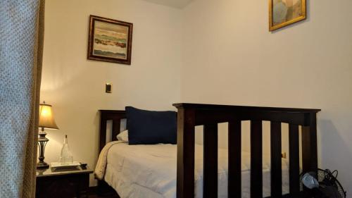 Single Room image 4